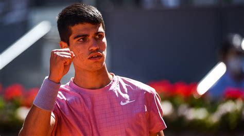 面對傳統強 面對傳統強