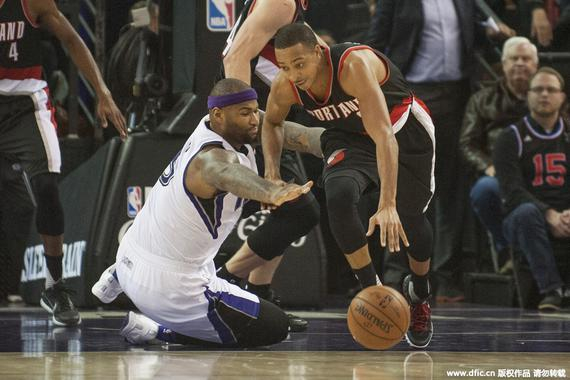 不仅捧起了 不仅捧起了